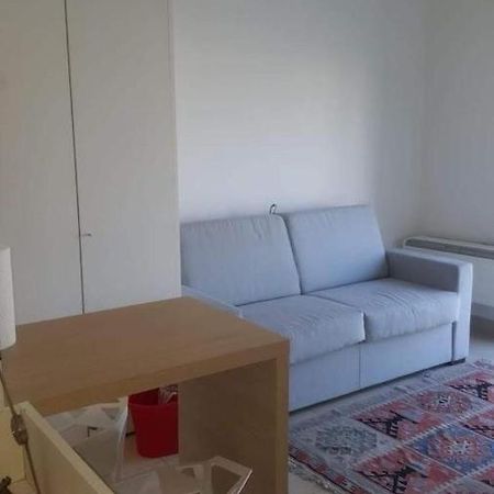 شقة Monolocale Lungomare فياريجيو المظهر الخارجي الصورة